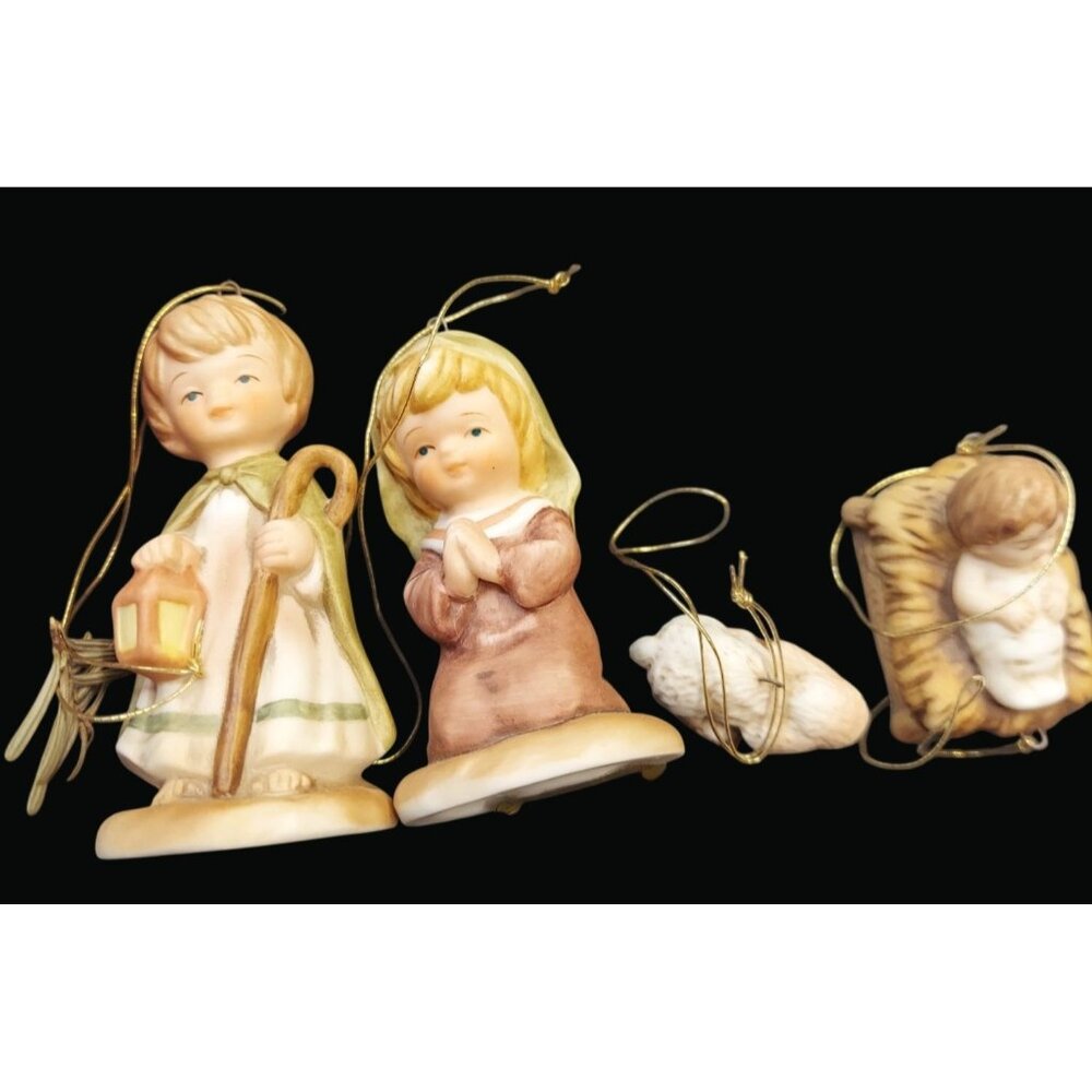 Vintage 1980 Enesco Nativity Figurine Ornament Set PB D
